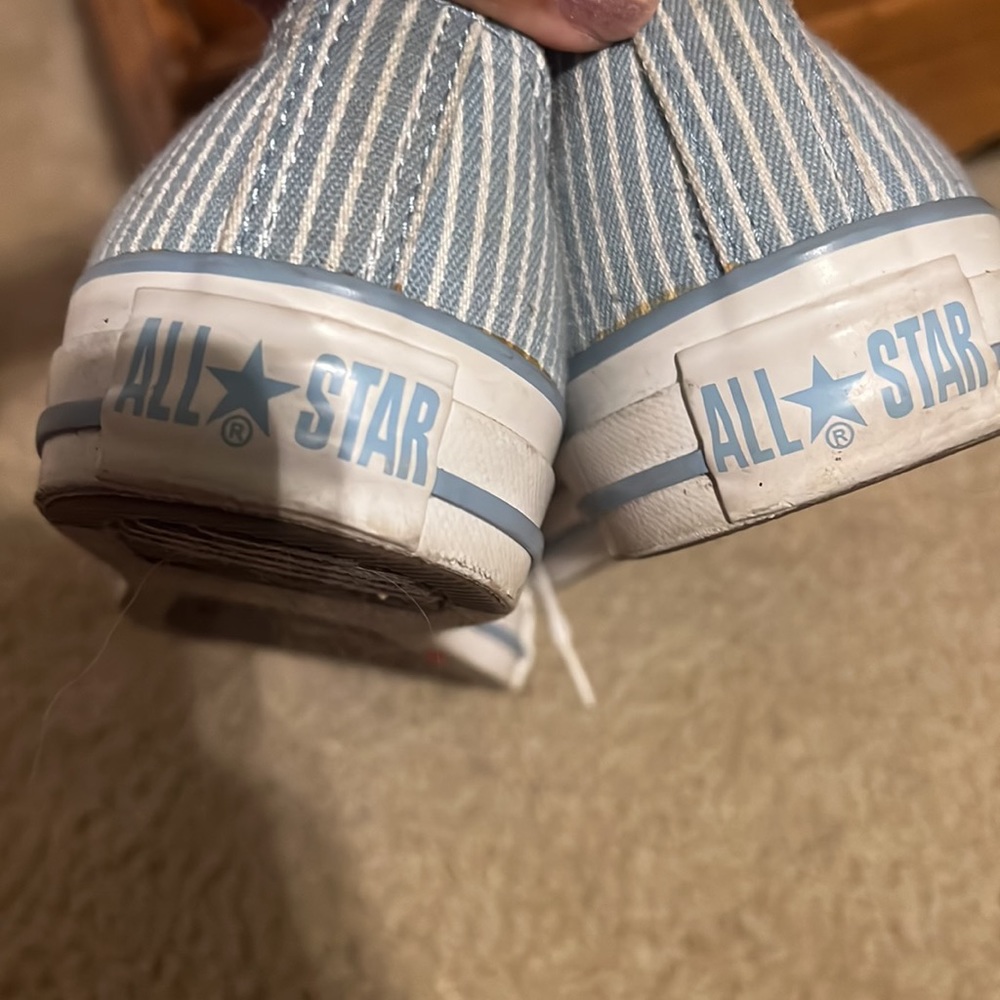 Converse sneakers - Picture 2 of 5